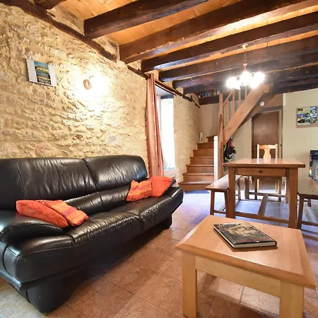 Prázdninový dům Near St Leon-sur-vezere Forest, Cleaning Included *